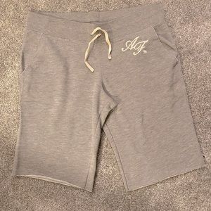 Women's juniors Abercrombie and Fitch sweat shorts… Size large
